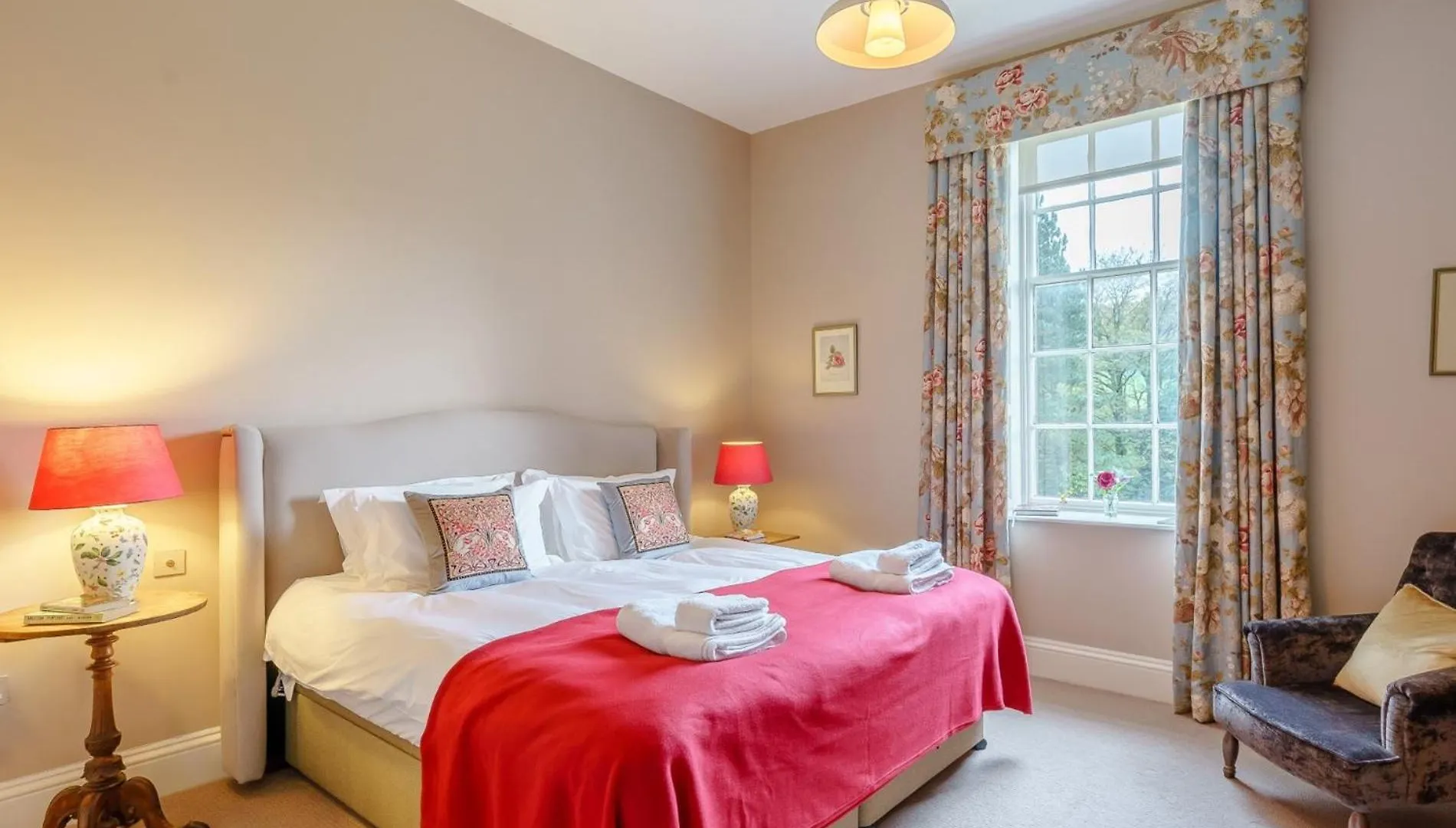 8 Bed In Holmfirth 72814 Villa Meltham Storbritannien